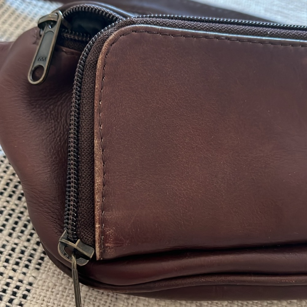 The walking company adjustable Belt bag in brown like leather - Picture 7 of 7